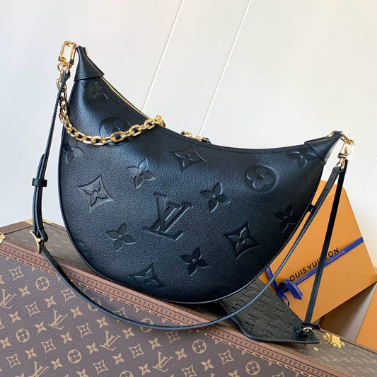 Sac hobo LV Loop 38 cm en cuir noir monogramme Empreinte