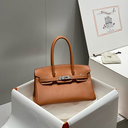 Sac à bandoulière HM Birkin 29 cm en cuir de veau marron, accessoires argentés
