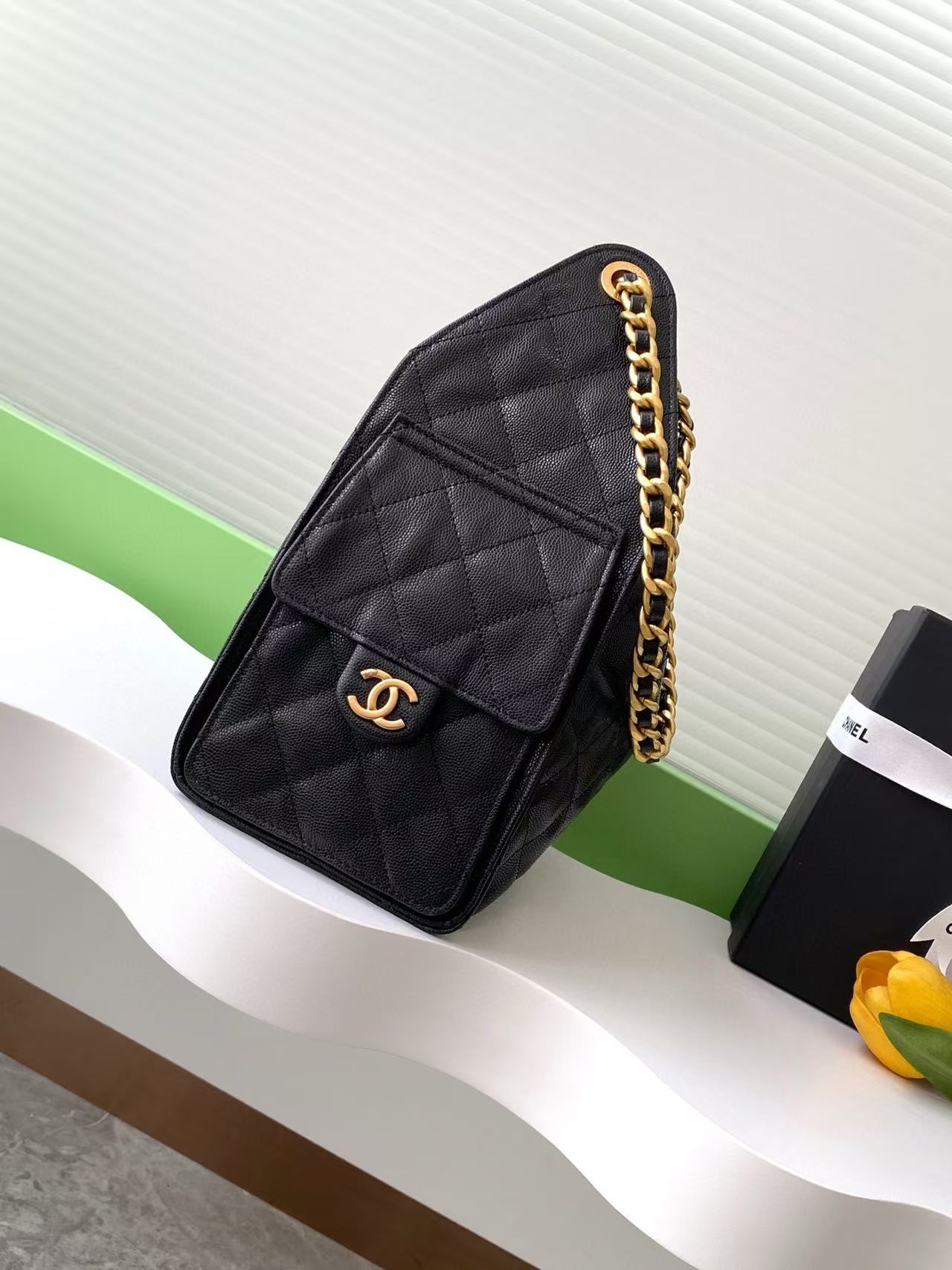 CC 25C Hobo Bag 30cm Black Grained Calfskin