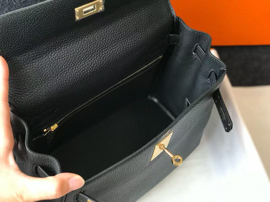 HM ケリーバッグ 28インチ ブラック トーゴレザー ゴールド金具