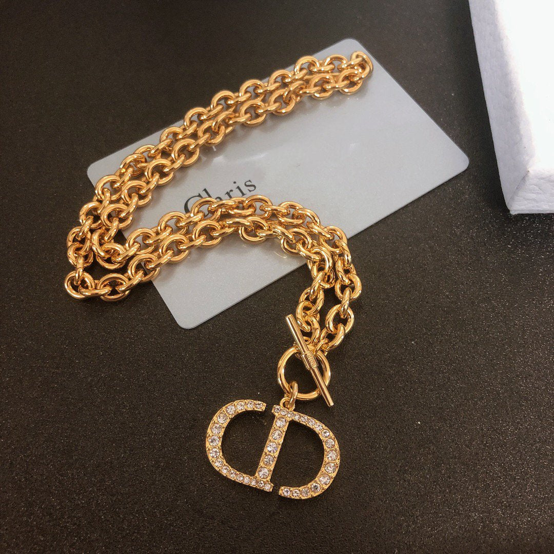 CD COLLIERS ET PENDENTIFS
