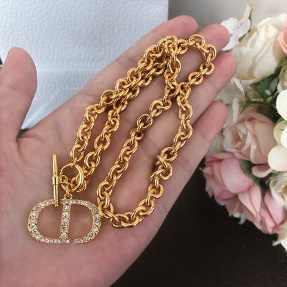 CD COLLIERS ET PENDENTIFS