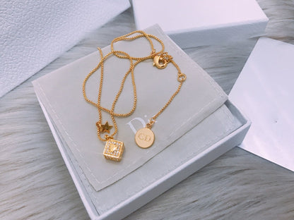 COLLIER CD DICE