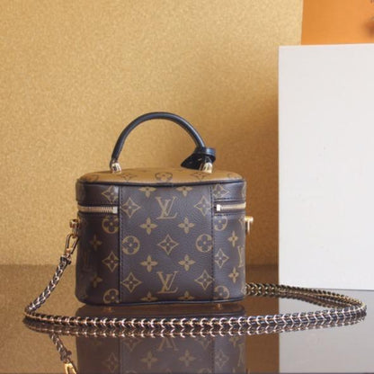 LV VANITY PM 19 TOILE MONOGRAMME 