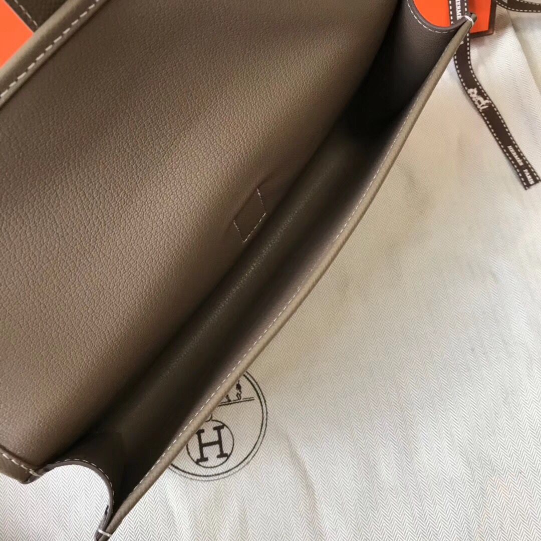 エルメス ジジェ エラン 29 クラッチバッグ トープグレー エプソムレザー