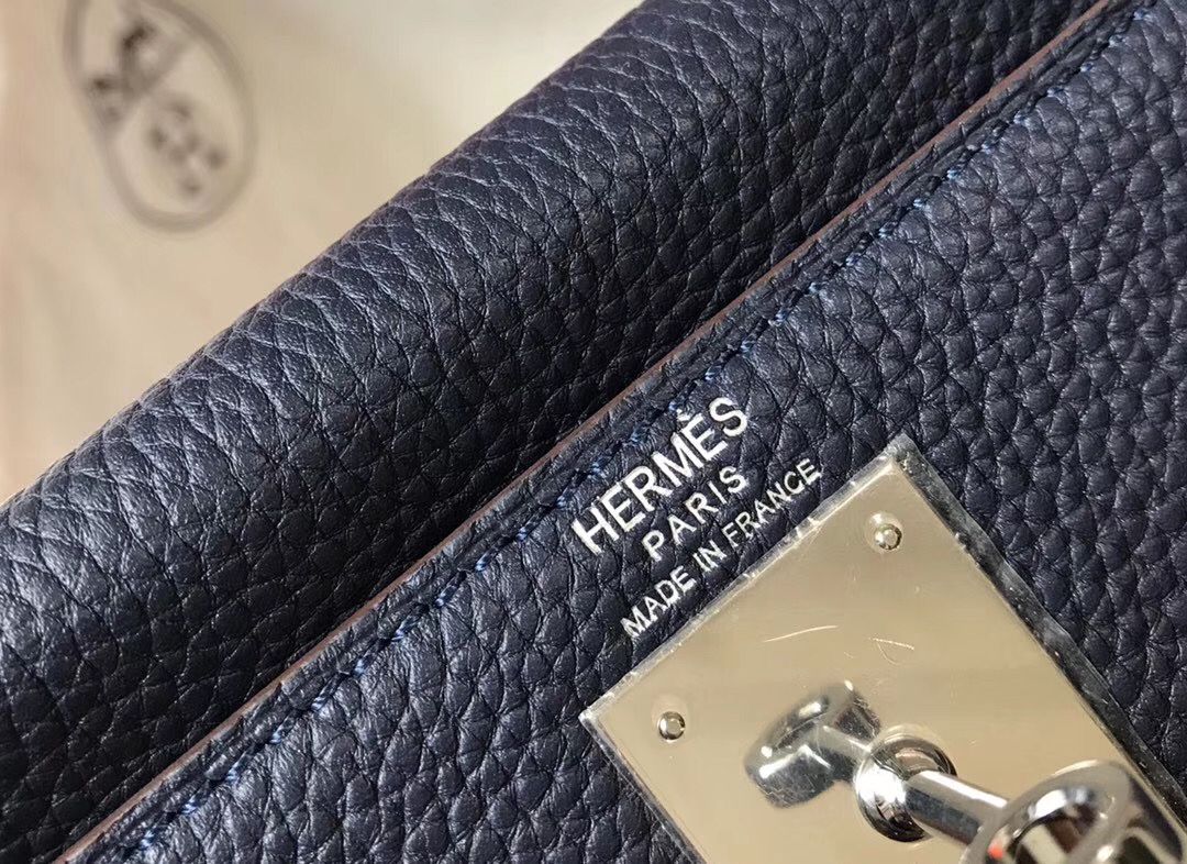 HM ケリー 28cm ダークブルー トーゴレザー シルバー金具