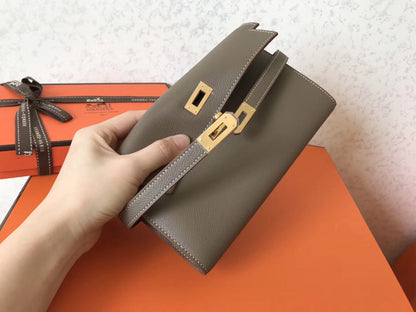 Portefeuille long Kelly 20 cm en cuir Epsom taupe