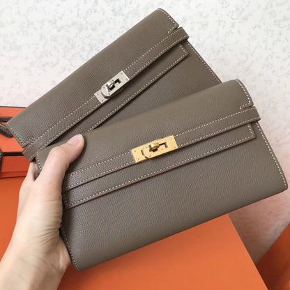 Portefeuille long Kelly 20 cm en cuir Epsom taupe