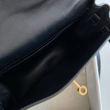 Kelly Danse II 22 cm en cuir noir Evercolor GHW