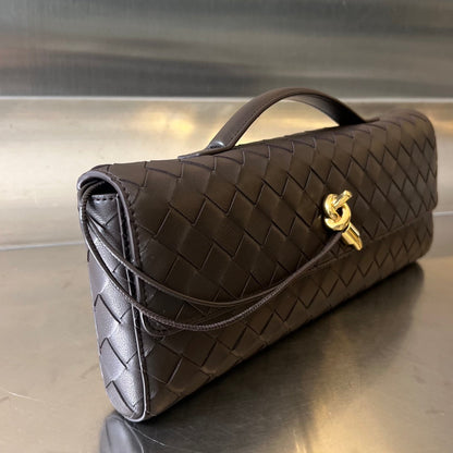 BV ロングクラッチ アンディアモ ハンドル付き 31cm チョコレート カーフスキン Ghw 