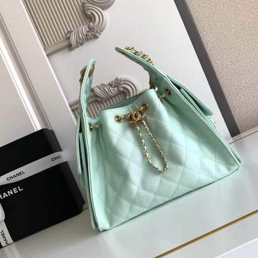 Sac Hobo CC 25C 30 cm en cuir de veau grainé bleu turquoise