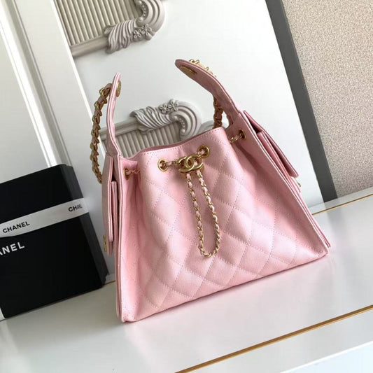 Sac Hobo CC 25C 30 cm en cuir de veau grainé rose
