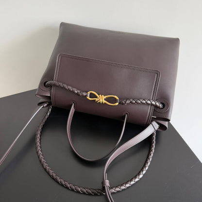 BV チャオ チャオ ミディアムバッグ 34cm チョコレートレザー 242928