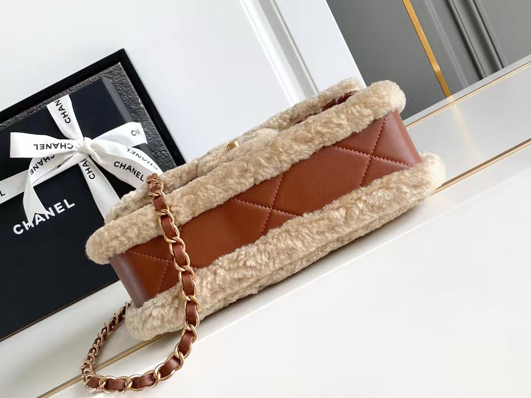 SAC À RABAT MOYEN 23 EN LAINE BEIGE ET CUIR DE VEAU ORANGE ROUGE, QUINCAILLERIE DORÉE 