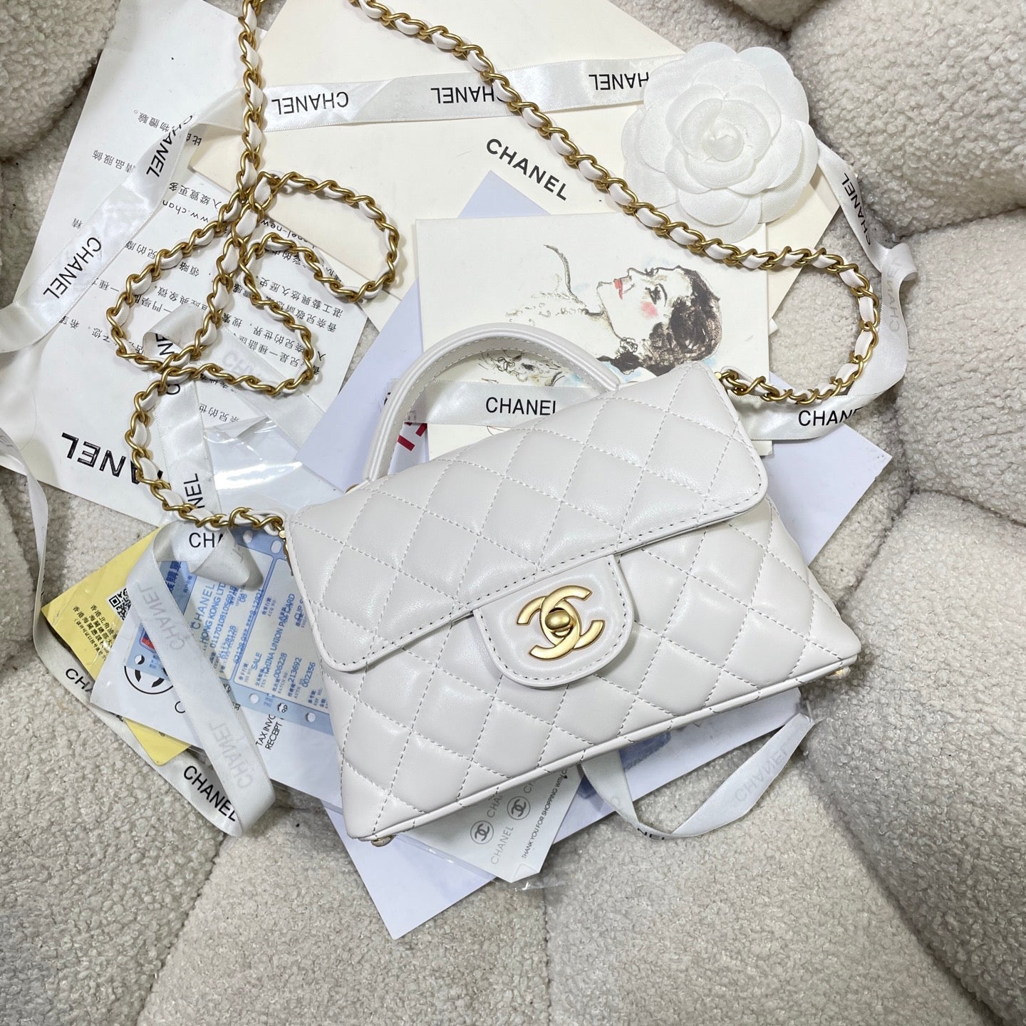 Mini sac à rabat CC 25P, poignée supérieure de 20 cm, cuir de veau crème, accessoires dorés