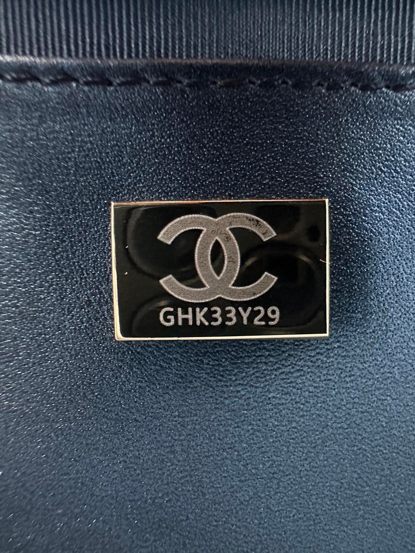 CC 25 ホーボーハンドバッグ（ライトブルーデニムディップ）