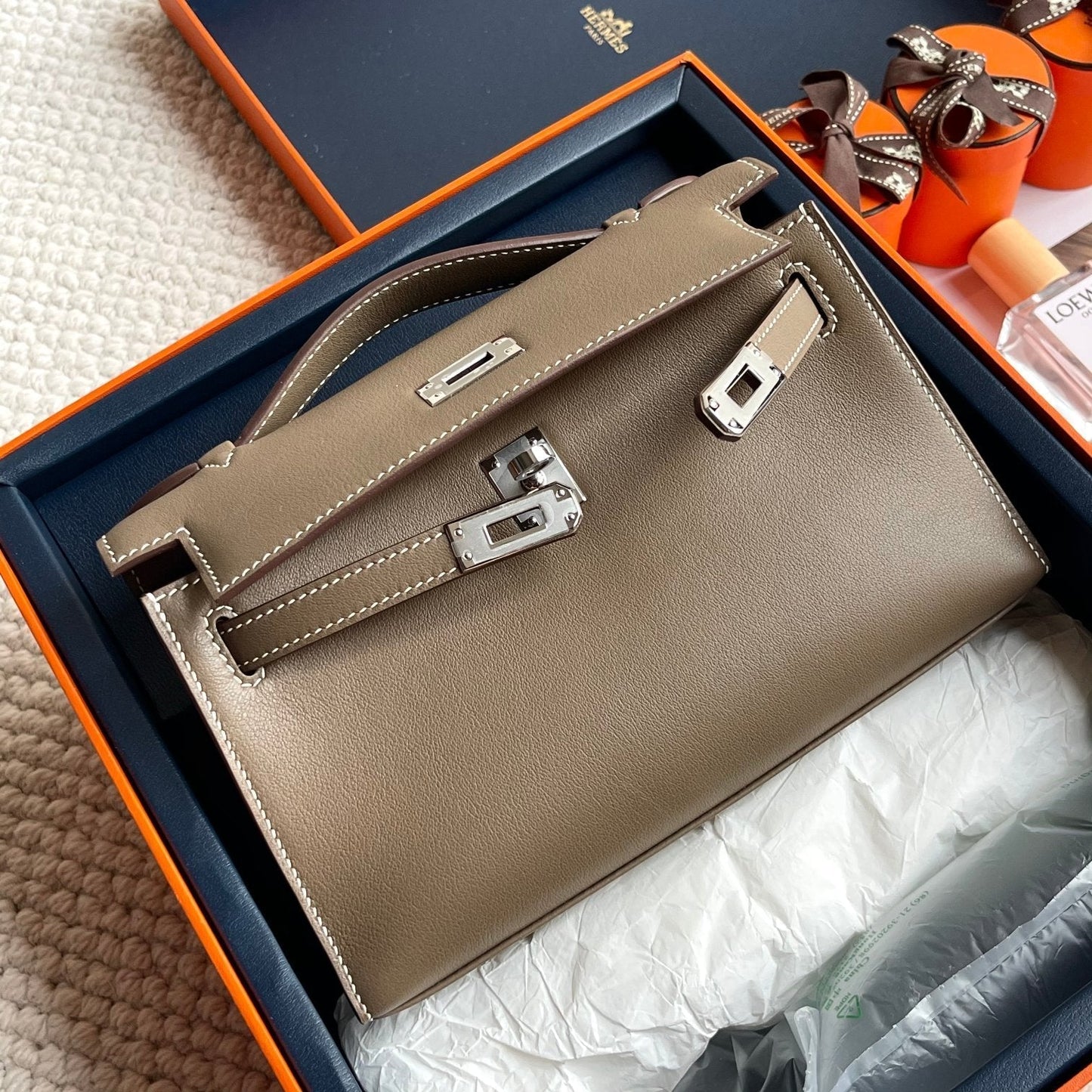 Pochette HM Kelly 22 cm Gris Elephant Swift, finitions argentées