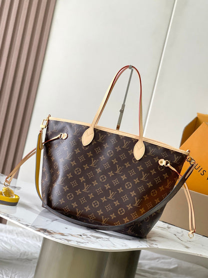 Neverfull MM 31 réversible à l'envers doré 