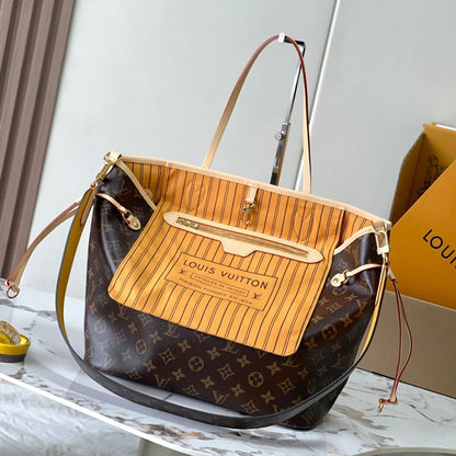 Neverfull MM 31 réversible à l'envers doré 