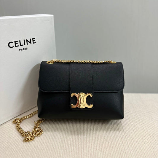 SAC VICTOIRE MOYEN 25 EN CUIR DE VEAU SOUPLE NOIR, QUINCAILLERIE DORÉE