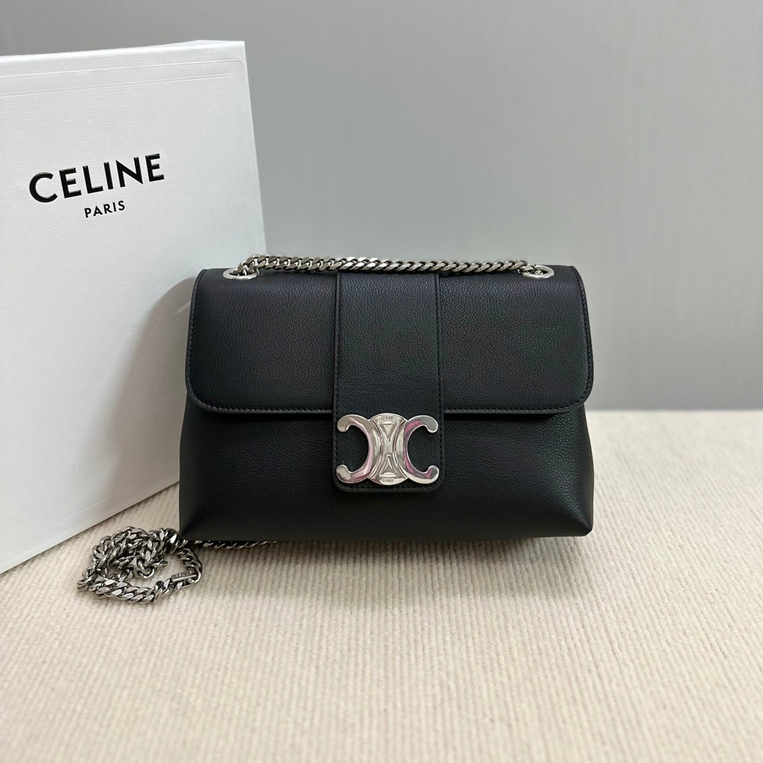 SAC VICTOIRE MOYEN 25 EN CUIR DE VEAU SOUPLE NOIR, QUINCAILLERIE ARGENTÉE