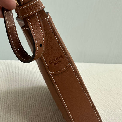 HELOISE 19 アイリッシュコーヒー サプルカーフスキン フォンポーチ