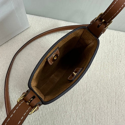 HELOISE 19 アイリッシュコーヒー サプルカーフスキン フォンポーチ