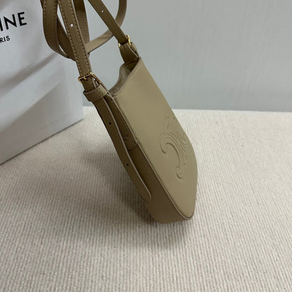 Pochette pour téléphone portable Heloise 19 en cuir de veau souple marron ane