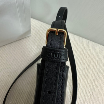 Pochette pour téléphone portable Heloise 19 en cuir de veau souple noir
