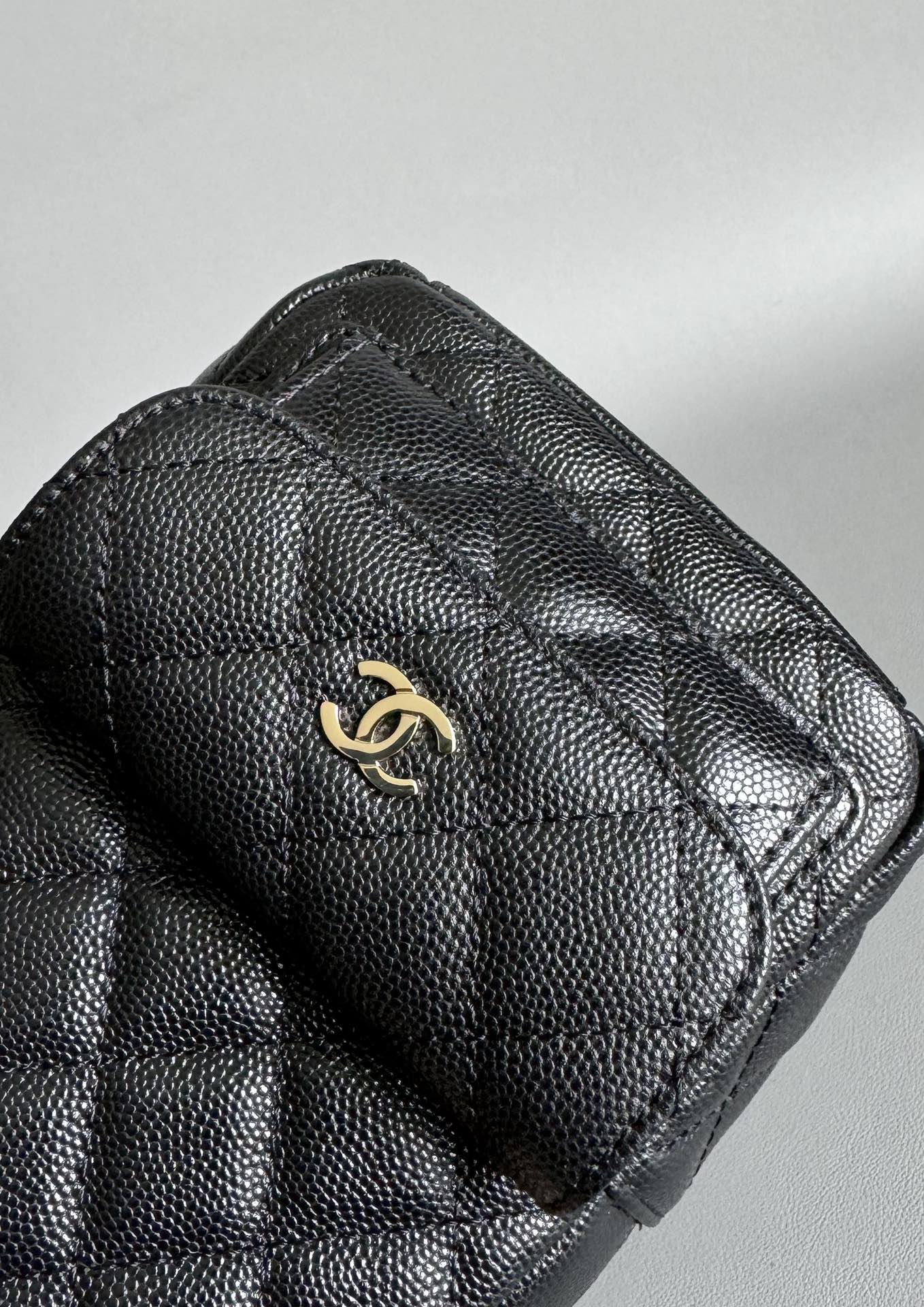 Sac à dos CC MINI 18 noir caviar clair matériel doré