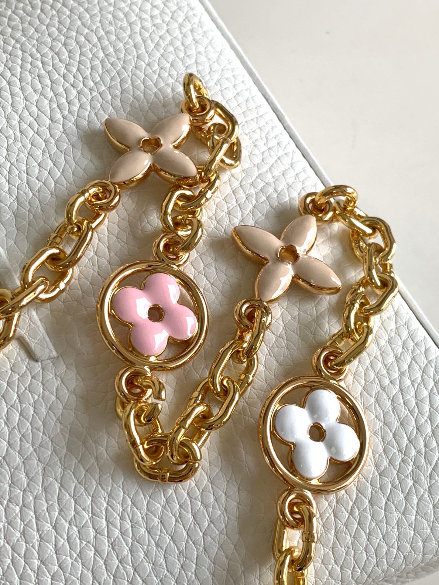 カプシーヌ ミニ 21 ホワイトミックス ピンク＆ベージュ トリヨンゴールド金具