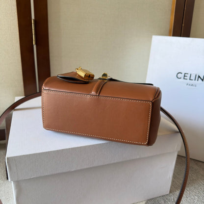 クラシックバッグ 17インチ ナツメグブラウン カーフスキン ゴールド金具