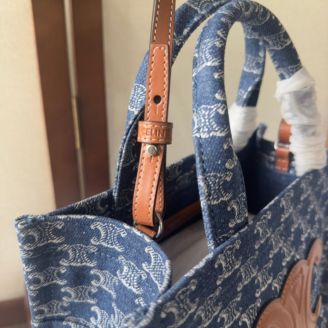 PETIT CABAS THAÏS 25 EN DENIM TRIOMPHE BLEU BAYOUX ET CUIR DE VEAU MARRON BRONZE