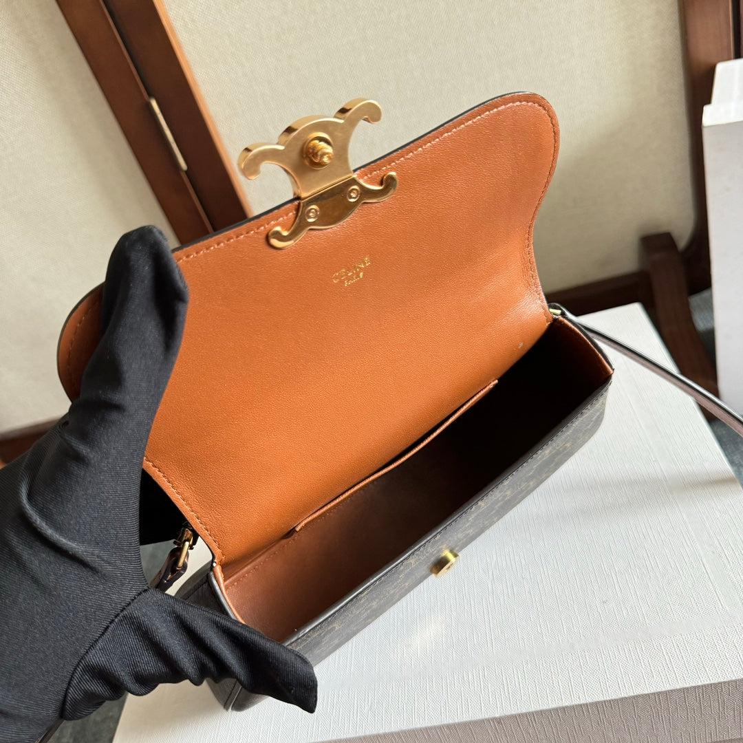 ティーン ローラ 20 ブラック トリオンフ キャンバス ゴールドハードウェア