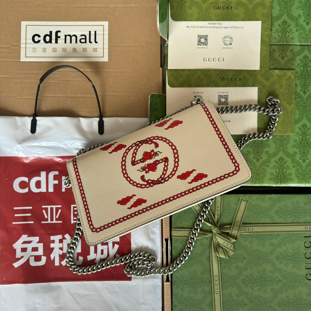 Petit sac bandoulière Dyonysus 25 en cuir de veau beige et rouge avec logo dragon imprimé