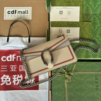 Petit sac bandoulière Dyonysus 25 en cuir de veau beige et rouge avec logo dragon imprimé