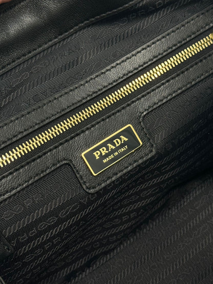 SAC À MAIN MOYEN 30 EN NYLON NOIR ET BORDURE EN CUIR DE VEAU