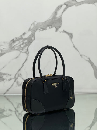 SAC À MAIN MOYEN 30 EN NYLON NOIR ET BORDURE EN CUIR DE VEAU
