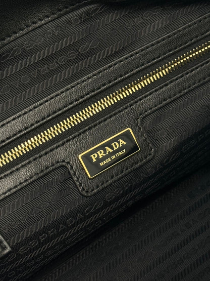 GRAND SAC À MAIN 35 EN NYLON NOIR ET GARNITURE EN CUIR DE VEAU