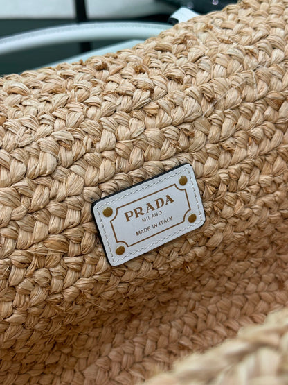 GRAND SAC CABAS 56 EN RAPHIA BEIGE ET BORDURES EN CUIR DE VEAU BLANC
