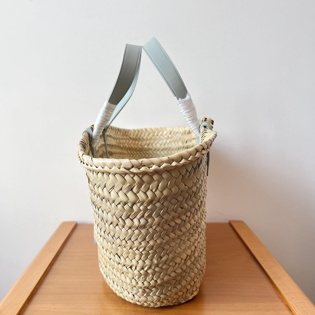 Sac à dos classique souple pour adolescent 21 cm en raphia et cuir de veau bleu nuage