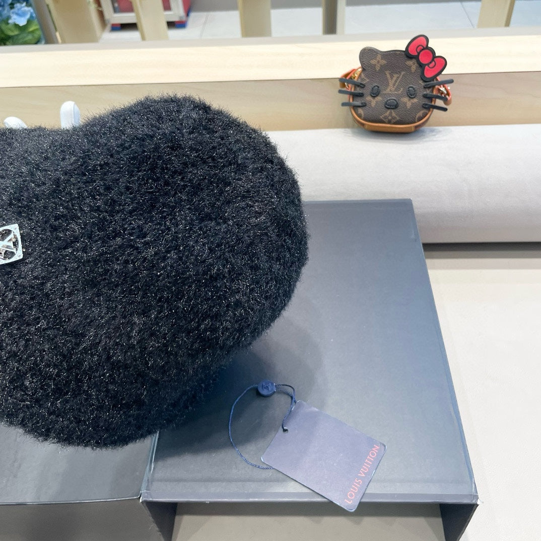 CHAPEAU BOB EN FOURRURE DE LAPIN NOIR 404833