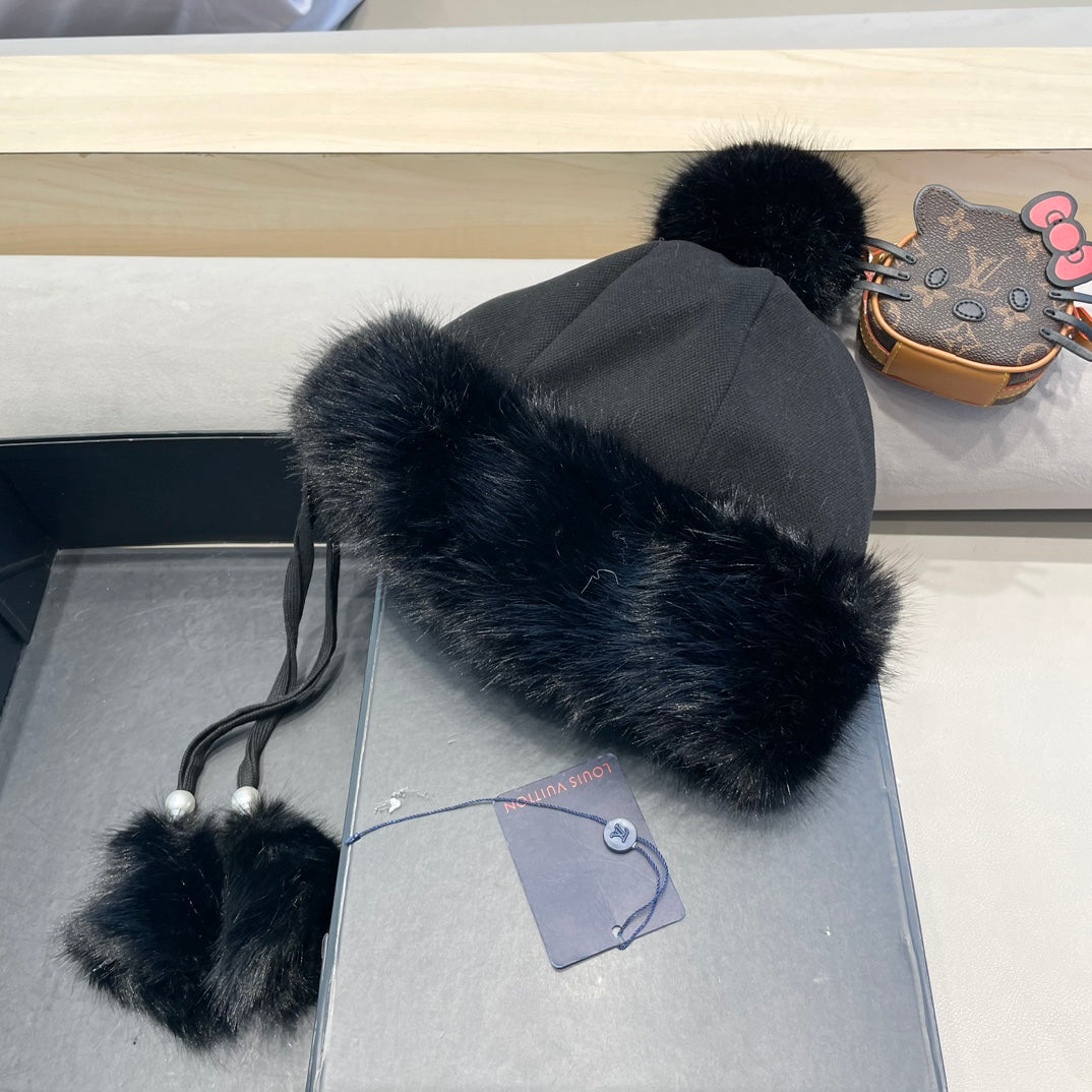 BONNET EN POLAIRE ET LAINE NOIRE 424308 