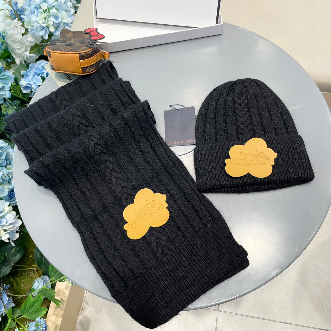 ENSEMBLE ÉCHARPE ET BONNET EN LAINE NOIRE 419147