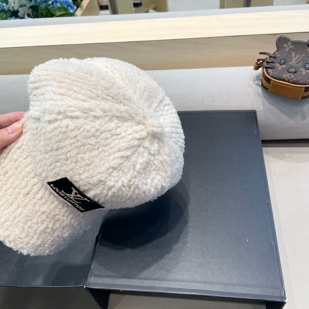 CASQUETTE DE BASEBALL EN LAINE BLANCHE 421243 