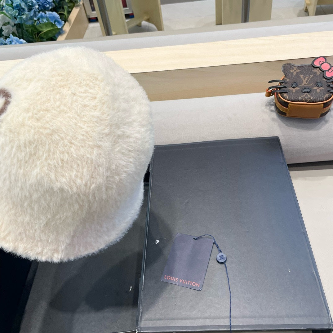 ベージュラビットファーバケットハット 421261 
