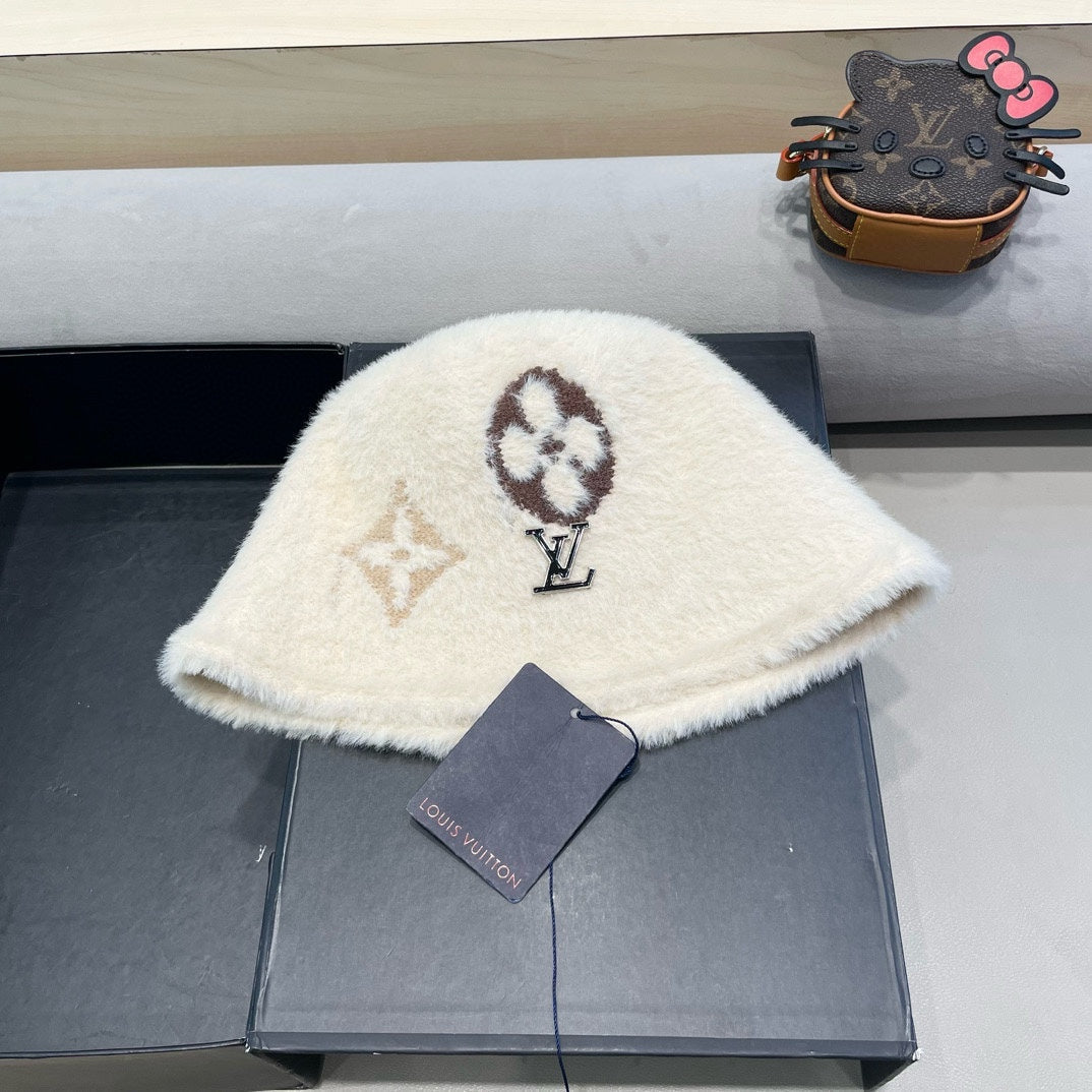 ベージュラビットファーバケットハット 421261 