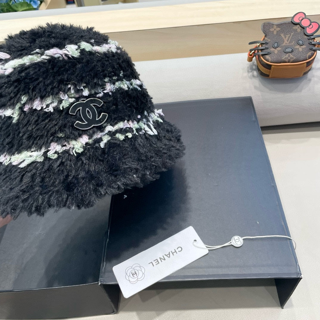 CHAPEAU BUCKET EN POLAIRE NOIR 421273 