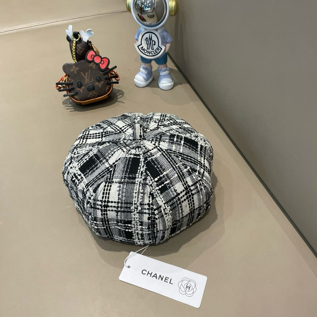 BÉRET EN TWEED DE LAINE NOIR ET BLANC 422552 