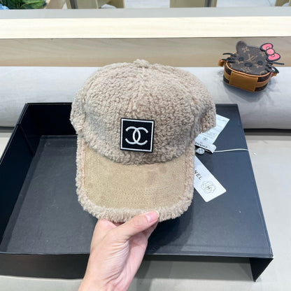 CASQUETTE DE BASEBALL EN PEAU LAINE BEIGE CAMEL 422432 